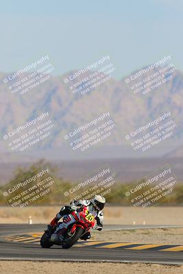 media/Mar-21-2025-CVMA Friday Practice (Fri) [[30cd4fe323]]/3-Racer 2/Session 2 (Turn 4 Entry)/